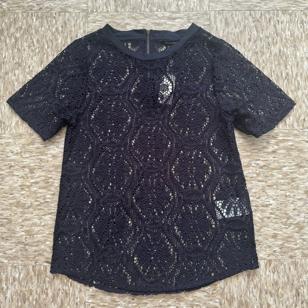 Banana Republic Lace Top Size XS